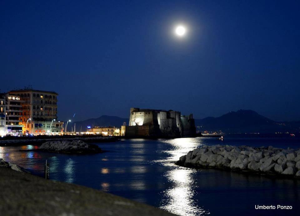 Salvatore Tommasi 43 Centro Storico Napoli Exterior foto